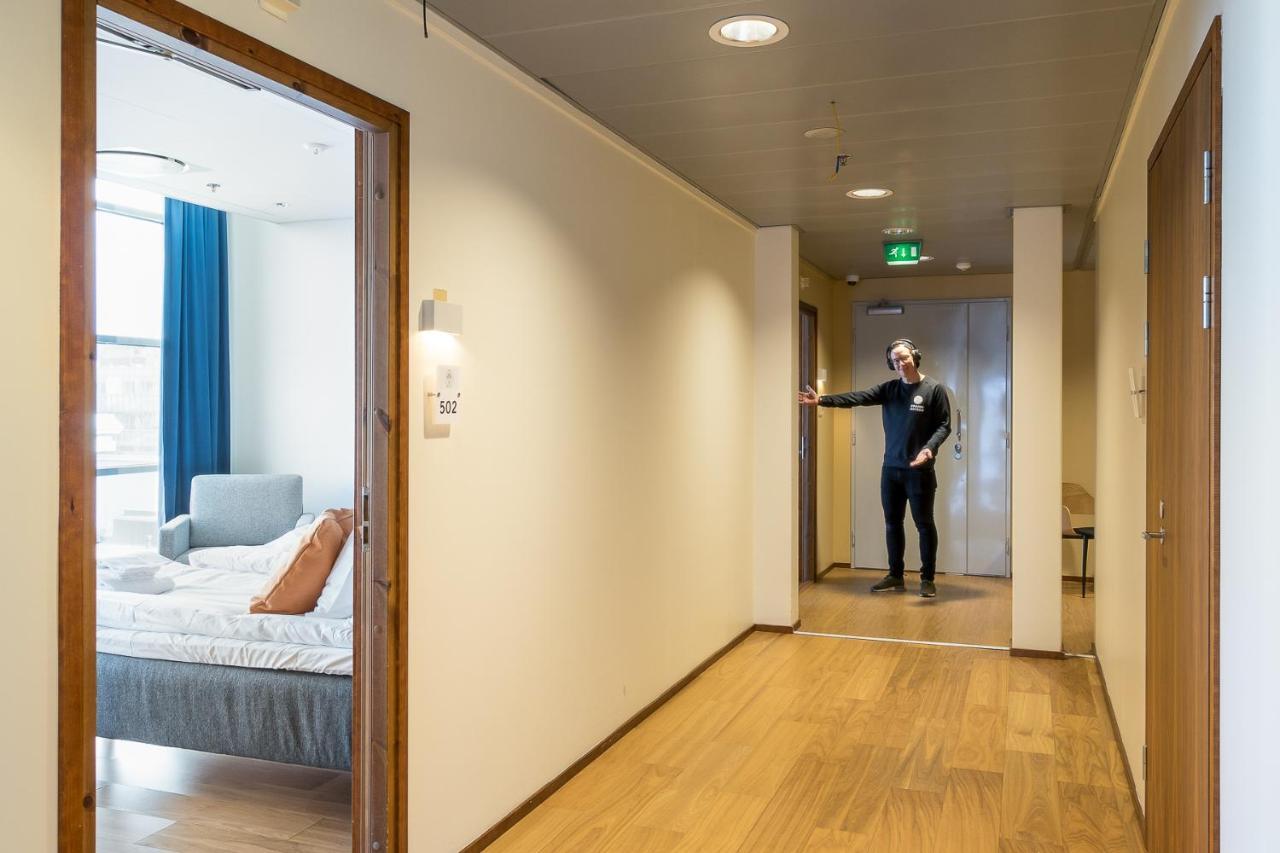 Hiisi Hotel Helsinki Jaetkaesaari 外观 照片