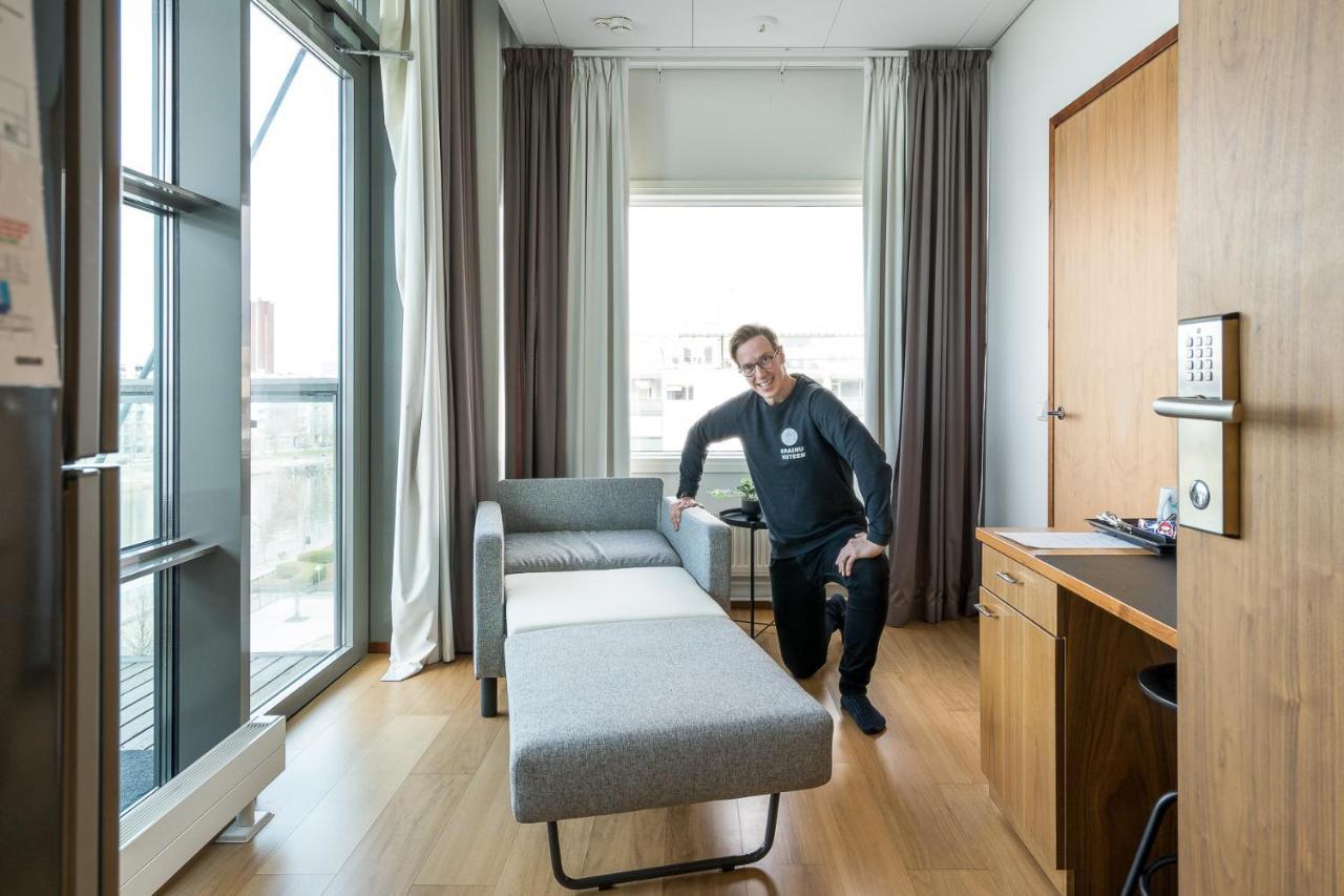 Hiisi Hotel Helsinki Jaetkaesaari 外观 照片