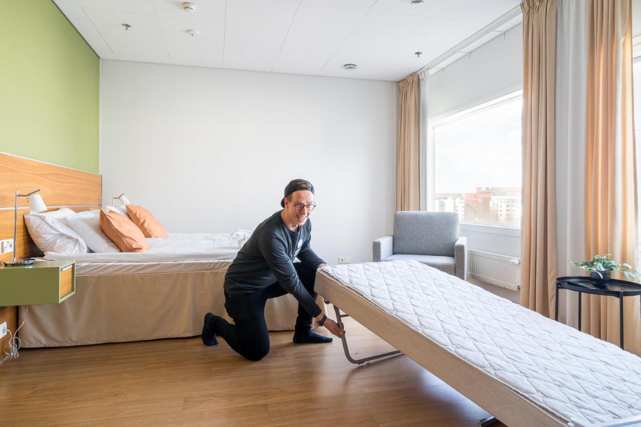 Hiisi Hotel Helsinki Jaetkaesaari 外观 照片