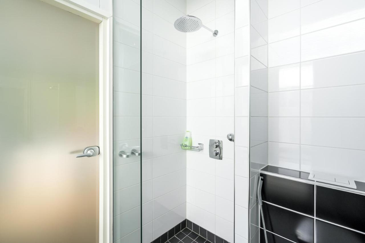 Hiisi Hotel Helsinki Jaetkaesaari 外观 照片