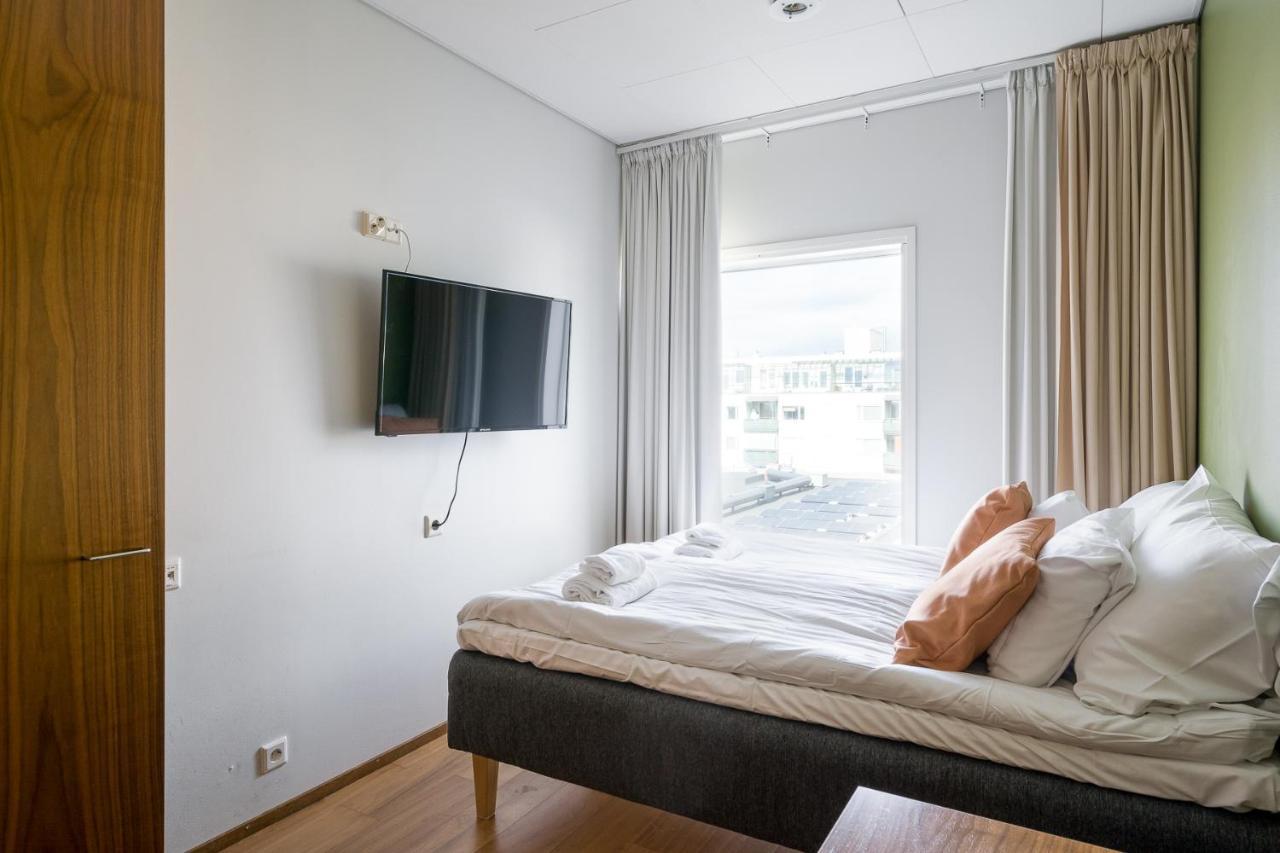 Hiisi Hotel Helsinki Jaetkaesaari 外观 照片